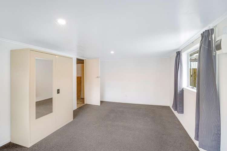 85 Fox Street 1074_17