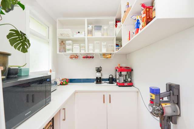 131 Black Road Otatara_4