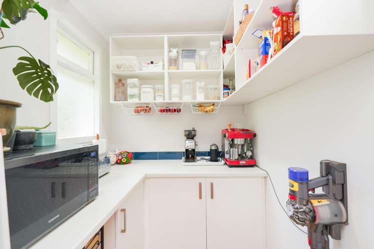 131 Black Road Otatara_4