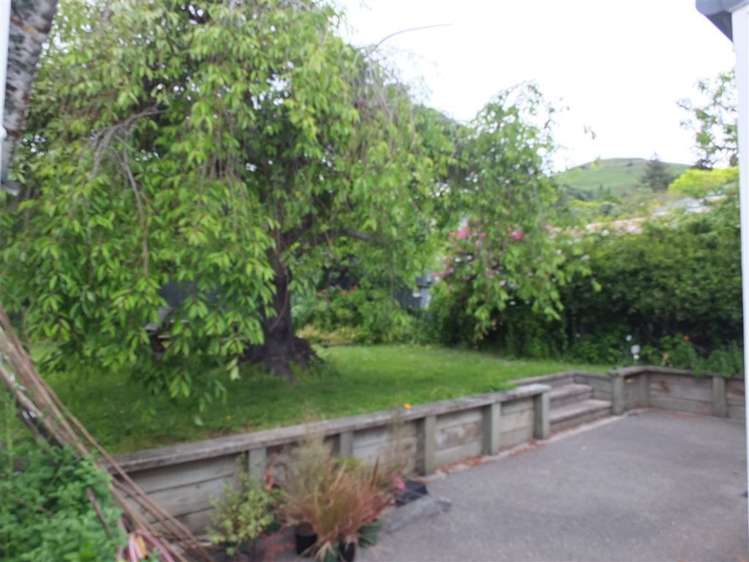 6 Aubrey Street South Akaroa_12