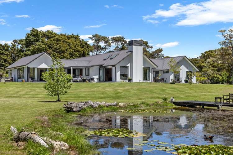 1164 Weranui Road Wainui_0