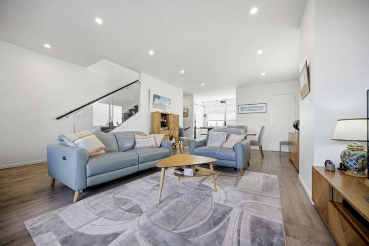 3/45 Anzac Street Takapuna_3