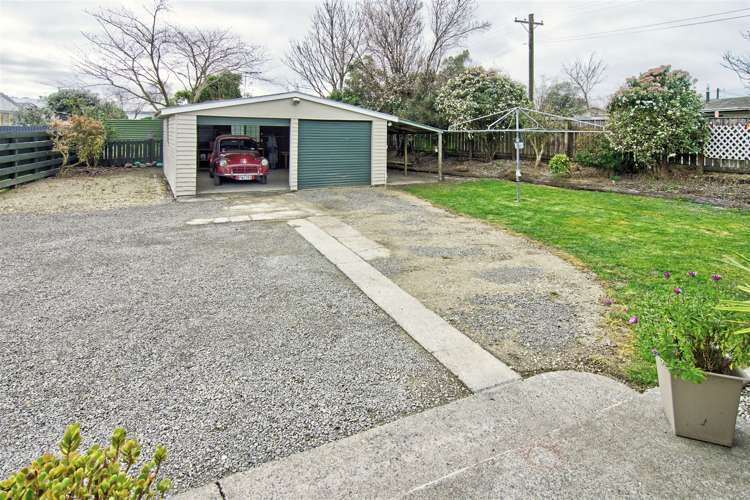 69 Roberts Road Masterton_15