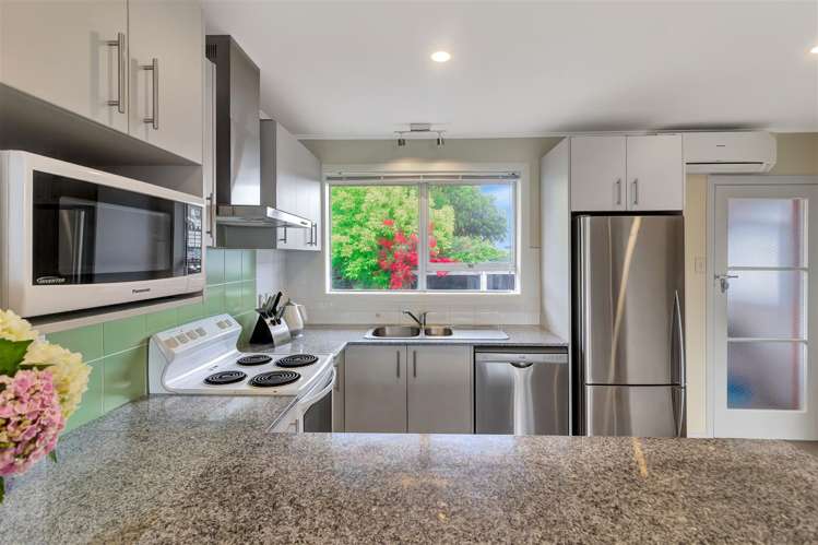 2/38 Shackleton Road Mount Eden_5