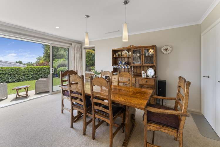 6 Kelly Way Richmond_6