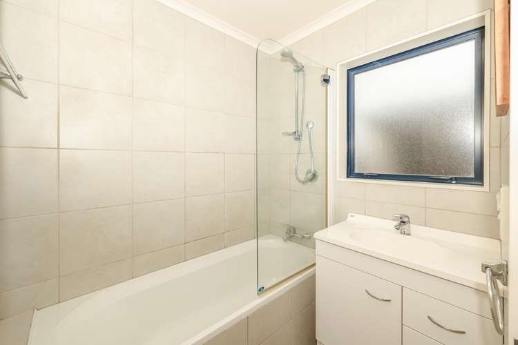 6 Raoulia Close Halfway Bush_11