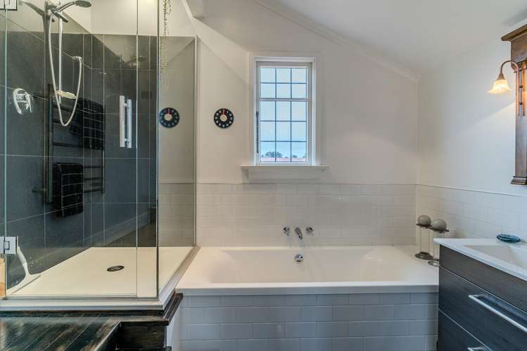 30 Ings Avenue St Clair_18