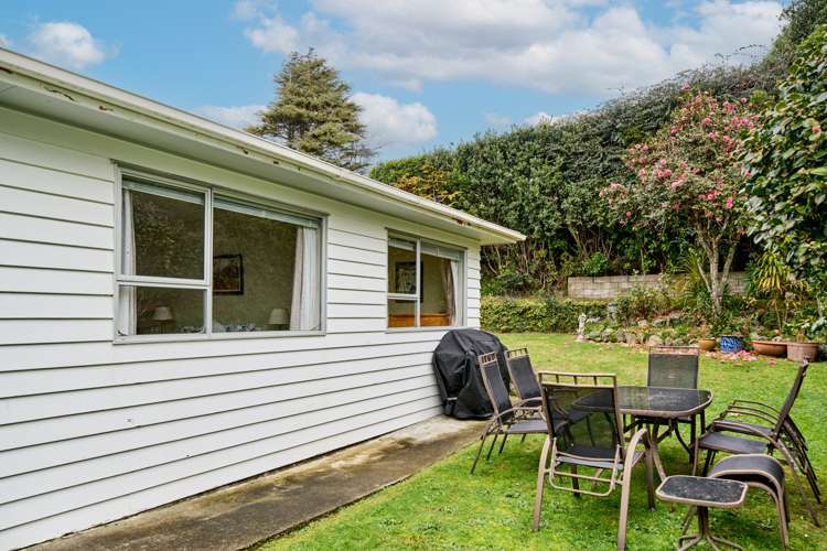 21 Oriel Avenue Tawa_13