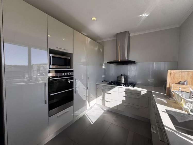 56 Mackey Drive Greenhithe_5