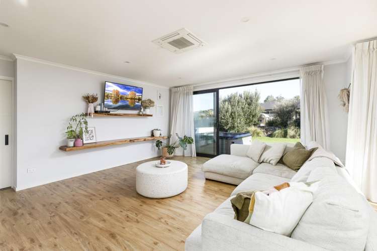 27 Edinburgh Street Waimate_7