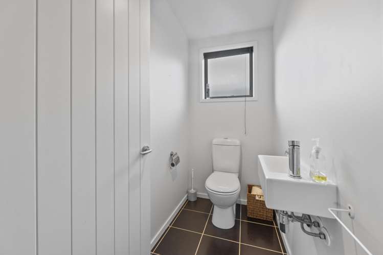 16A Albert Street Saint Clair_25