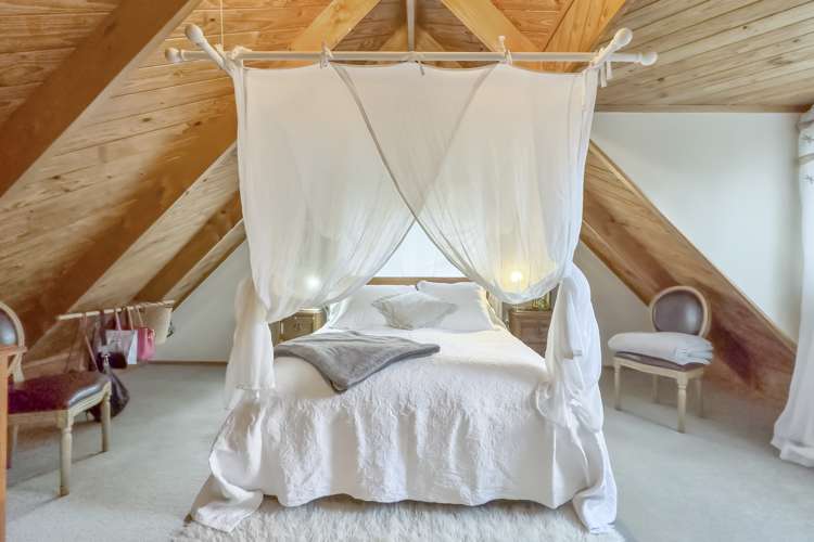 13 Bush Road Waiatarua_12