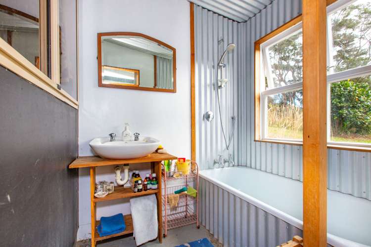 686 Te Papatapu Road Raglan_12