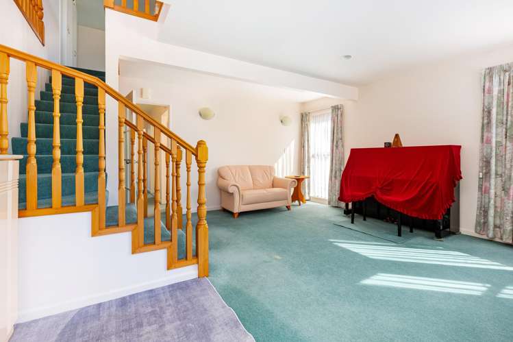 6 Tamahine Street Maupuia_23