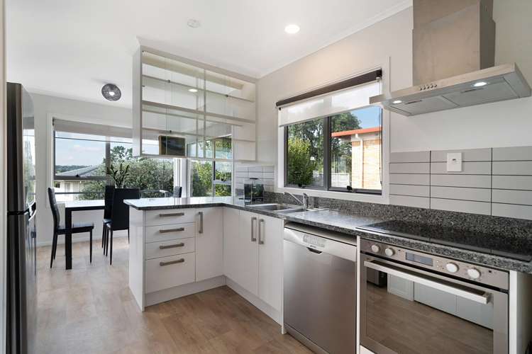 7 Kotinga Avenue Glen Eden_12