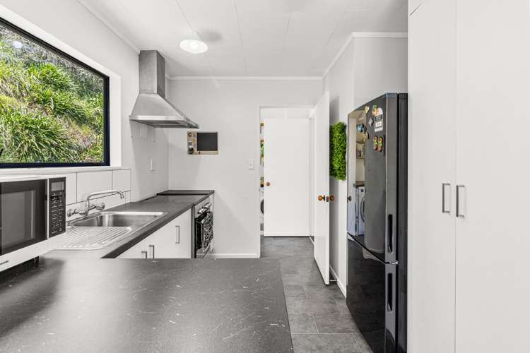 31 Beaumont Crescent Frankleigh Park_9