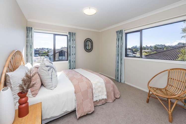 72 Barrington Drive Huntington_21