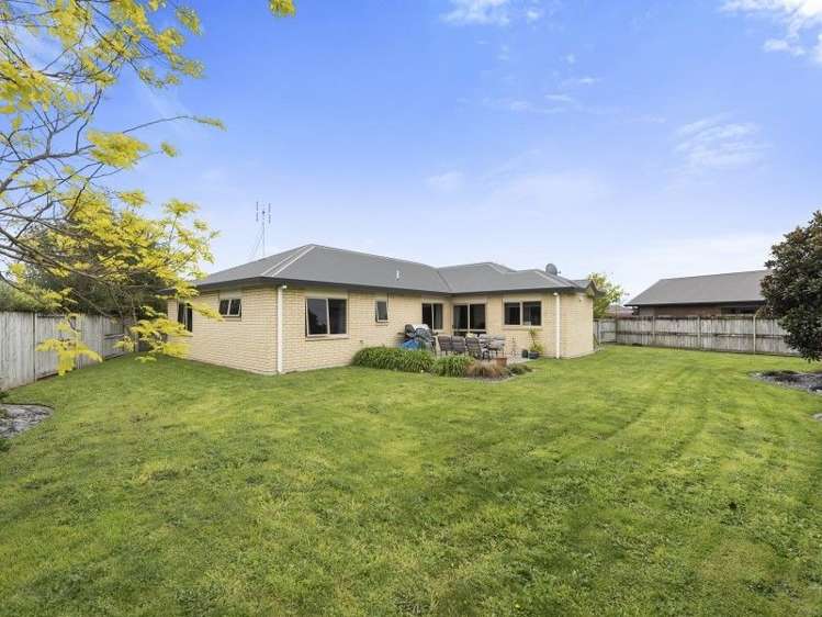 7 Sandowne Close Rototuna North_12