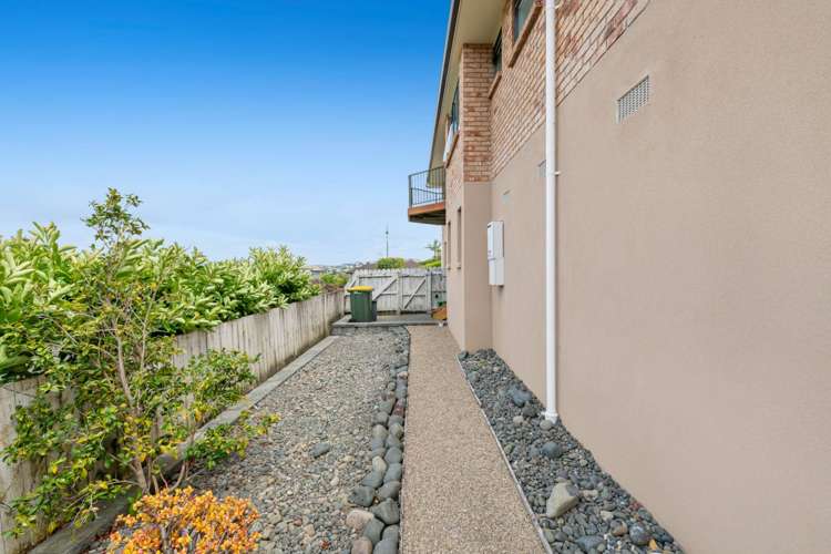 125 Grovenor Drive Orewa_28