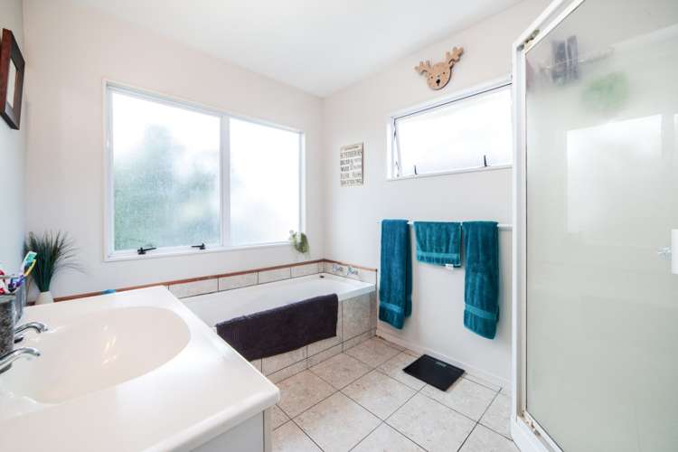 1/20 Ebony Place Massey_13