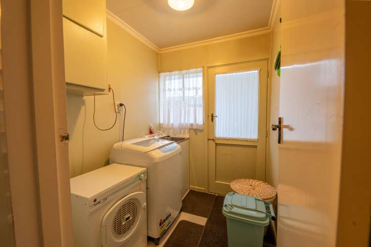 67 Arundel Crescent Strathern_12