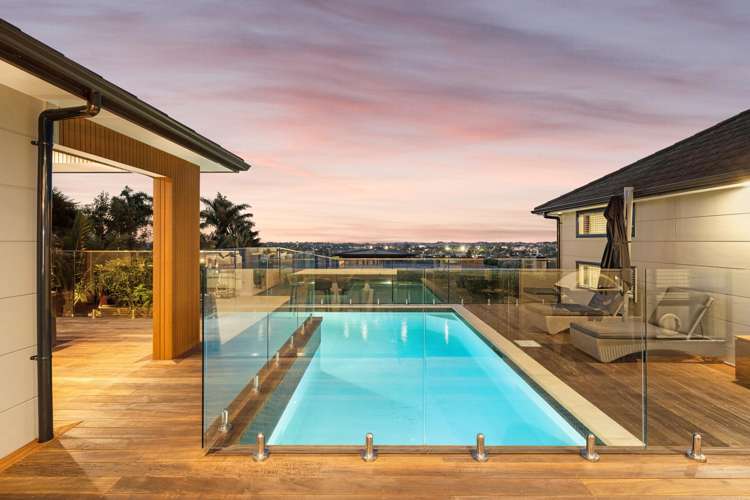 328 Upper Queen Street Pukekohe_8