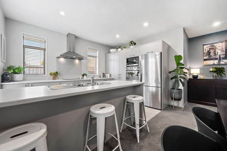 63 Rushmore Drive Belfast_11