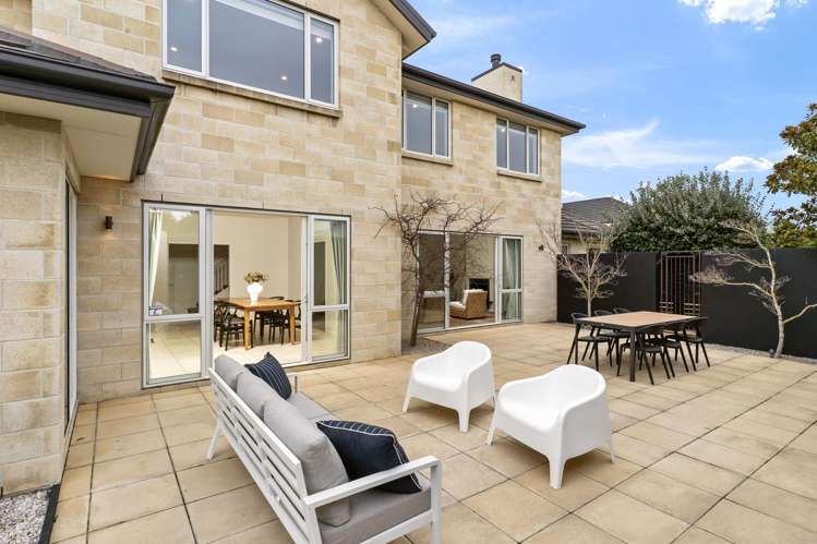 3 Leabridge Mews Harewood_18
