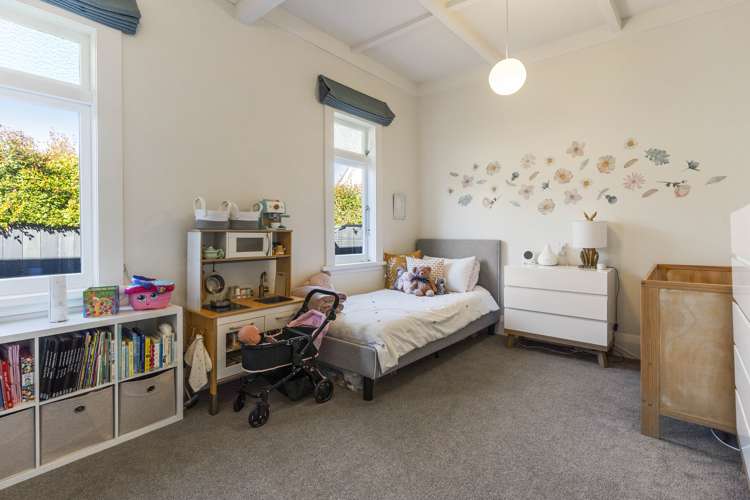 13 Dignan Street Point Chevalier_16