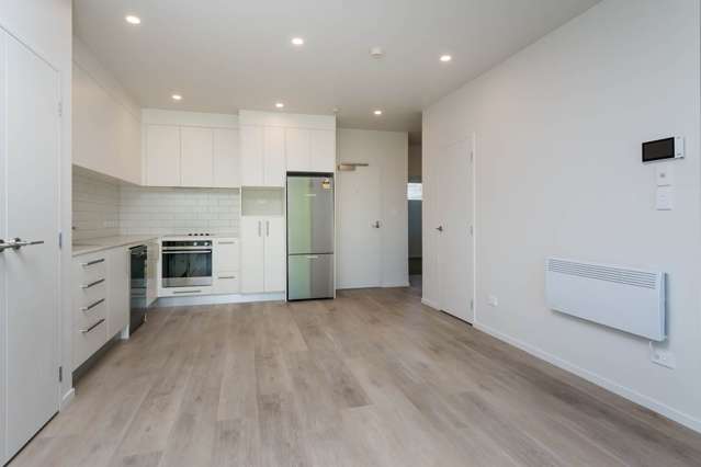 201/36a Greenslade Crescent Northcote_4