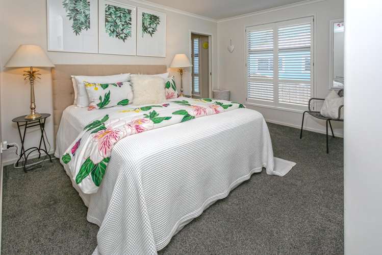18 Ross Place Whiritoa_17