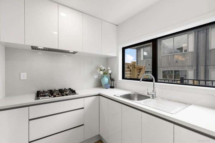 16 Craigs Way Hobsonville_7