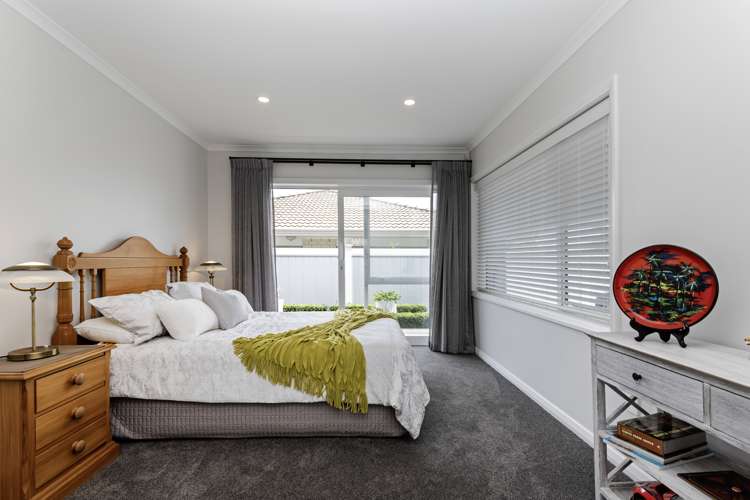 2/17 The Parade Bucklands Beach_23