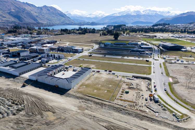 30-32 McCormick Street Wanaka_6
