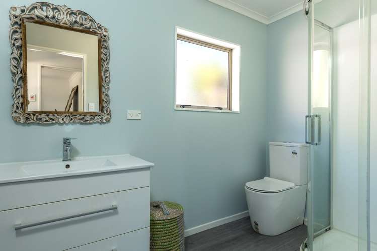 1 Whitby Close Waikawa_16