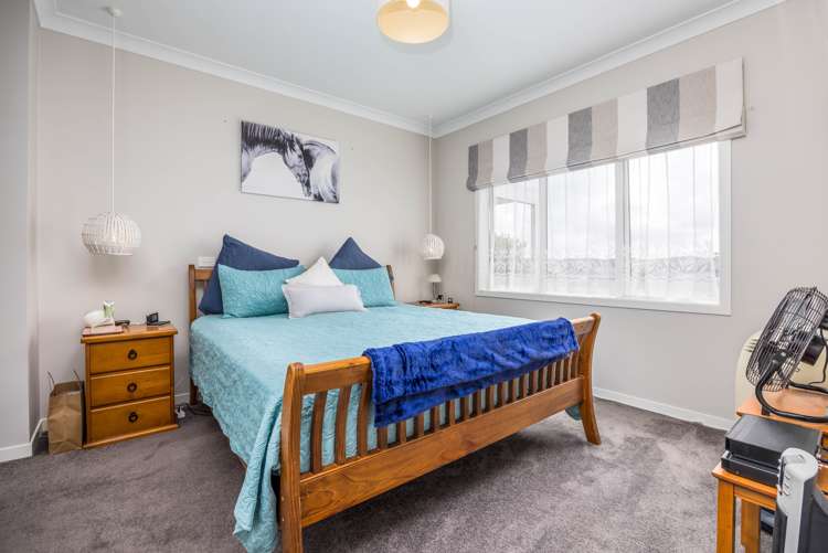 76 Madison Terrace Silverdale_10