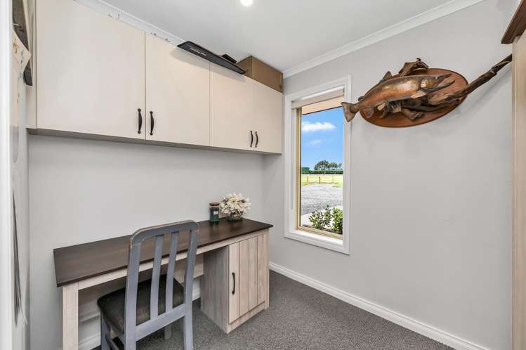 211 Bangor Road Darfield_16