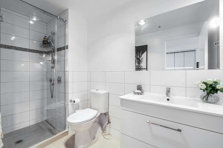 1303/168 Hobson Street Auckland Central_6