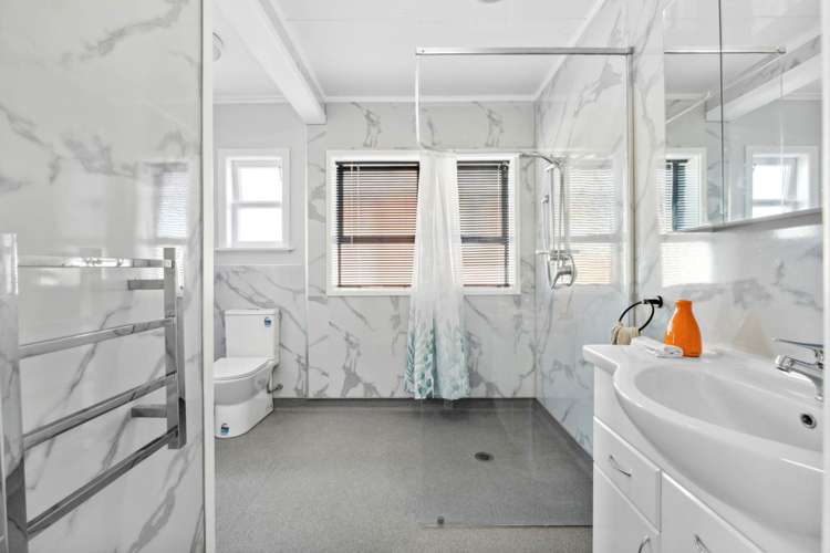 1/6 Great South Road Papakura_9