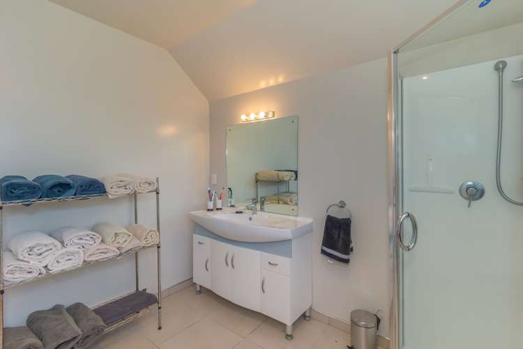 52 Western Rise Ohau_12