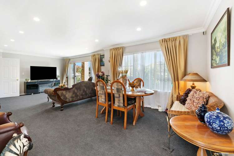 7 Greenbrooke Drive Flat Bush_15