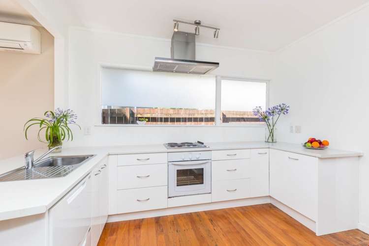 19a Kamara Road Glen Eden_8