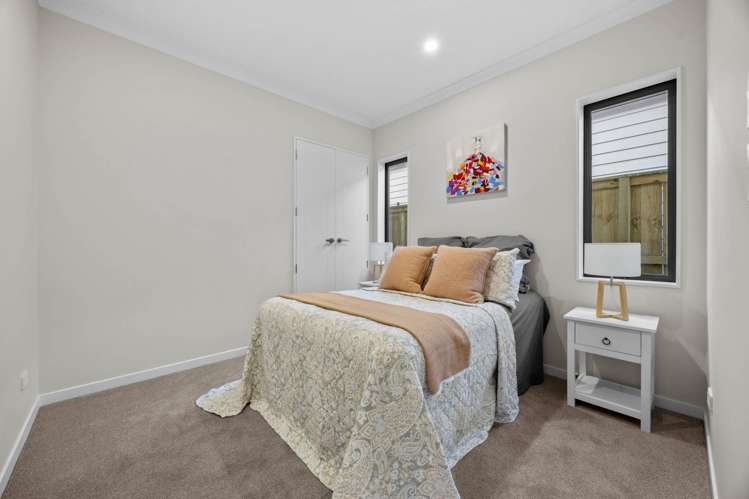 24 Furlough Road Opaheke_15