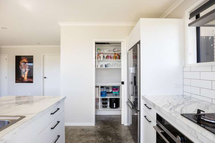 42 Aratapu Street Waitara_11