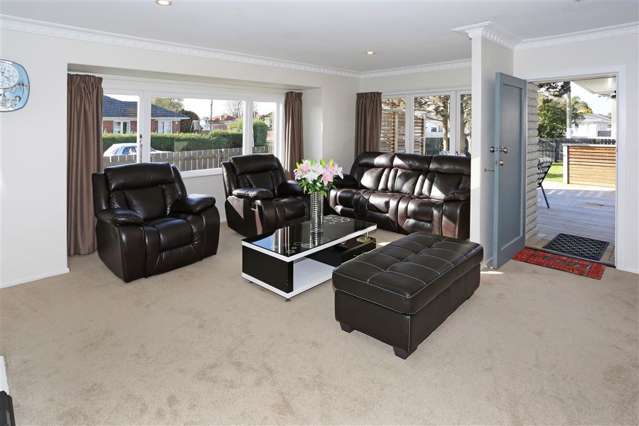 1/15 Cameron Street Papakura_3