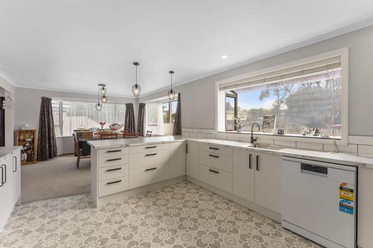 8 Simon Street Feilding_3