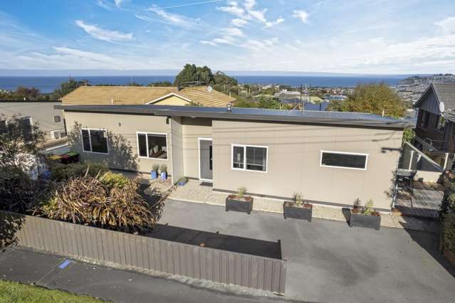 Modern, Versatile, Spacious & Top Draw Location