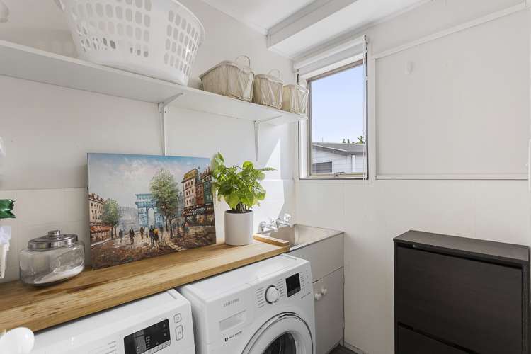 7 Motu Place Mount Wellington_10