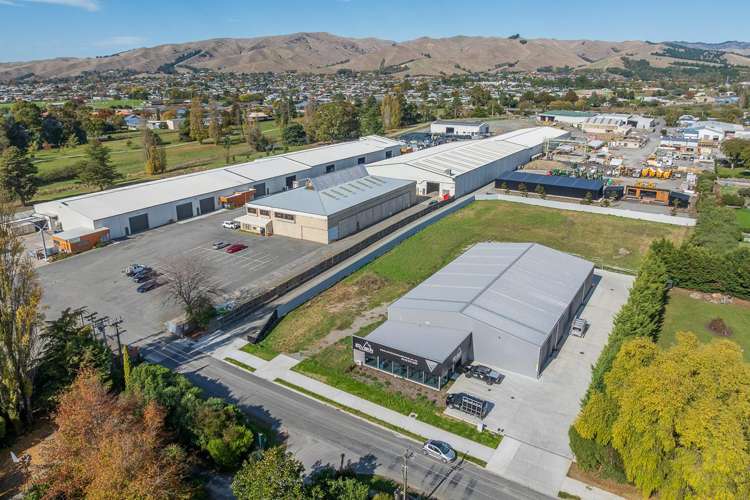 30 Waters Avenue Burleigh_10