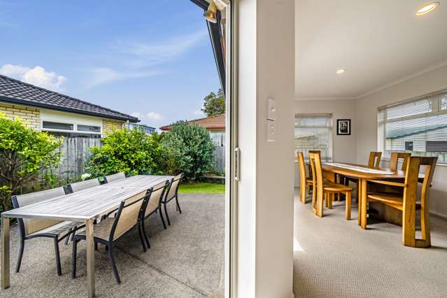 5b Doment Crescent Orewa_1